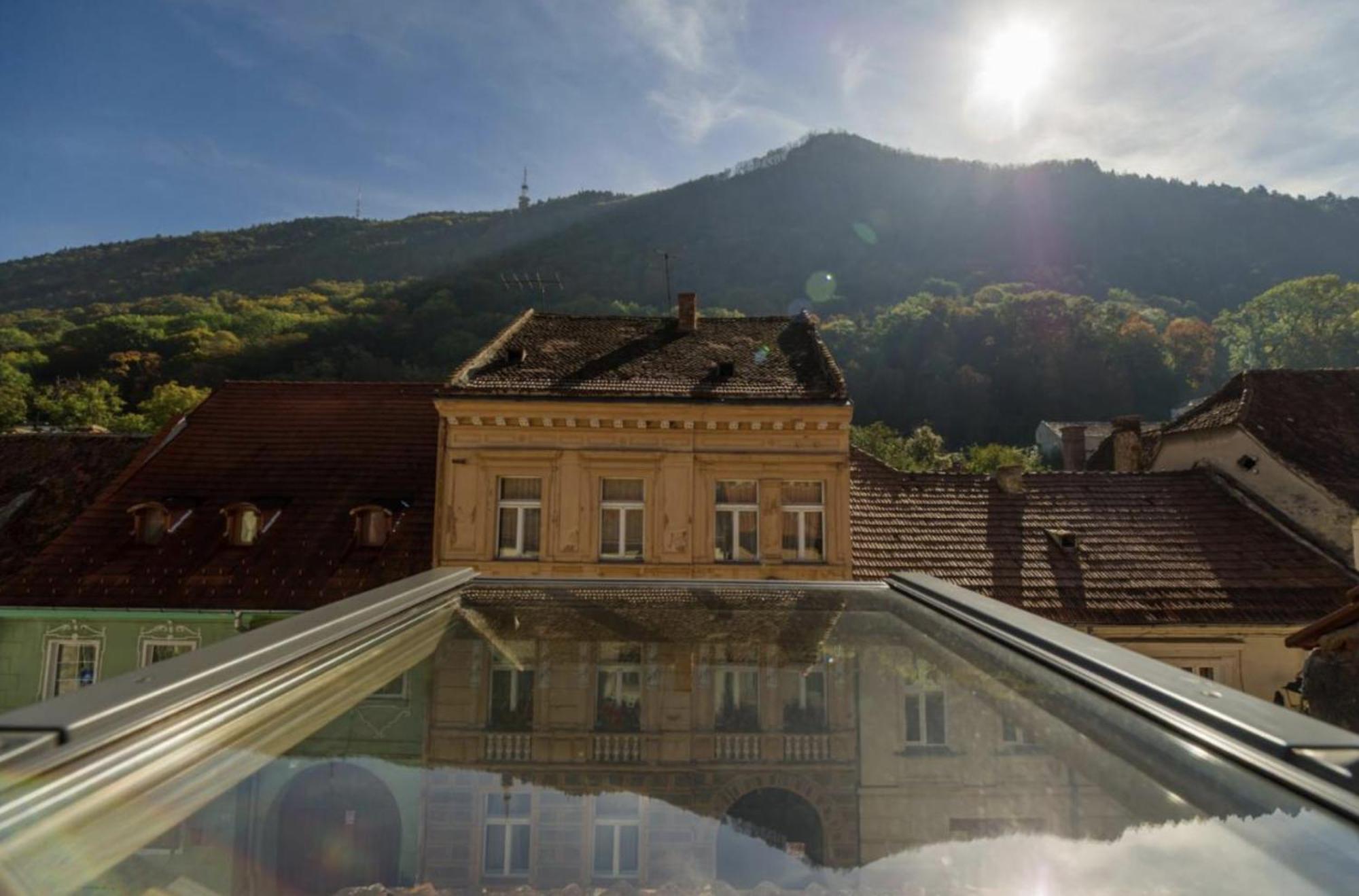 Rooftop Proprety With Large Terrace & Stunning Views - Brasov Ngoại thất bức ảnh