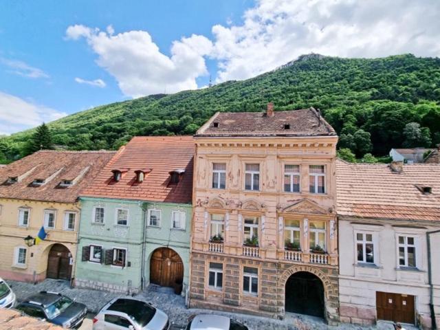 Rooftop Proprety With Large Terrace & Stunning Views - Brasov Ngoại thất bức ảnh