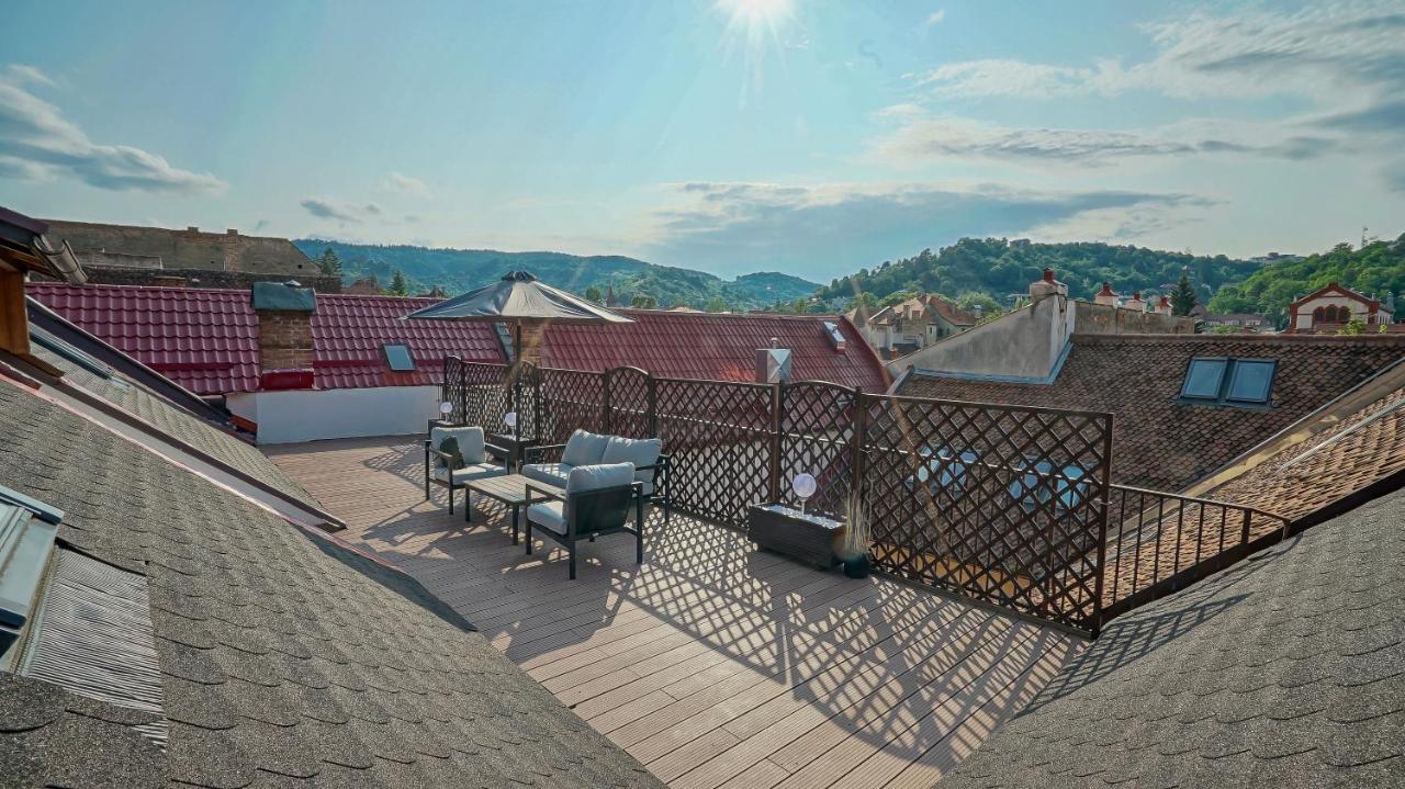 Rooftop Proprety With Large Terrace & Stunning Views - Brasov Ngoại thất bức ảnh